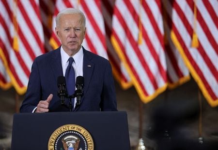 　３月３１日、バイデン米大統領は、２兆ドル強のインフラ投資計画を発表した。政府の権限を活用して米経済を再構築し、中国の影響力拡大に対抗する。ペンシルベニア州ピッツバーグで撮影（２０２１年　ロイター/Jonathan Ernst）