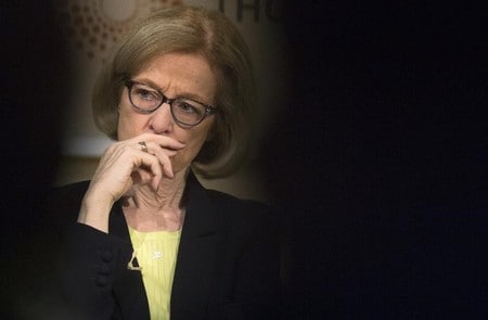 　１２月１１日、欧州中央銀行（ＥＣＢ）銀行監督委員会のダニエル・ヌイ委員長（写真）は、ユーロ圏域内の不良債権処理に関する新たな指針の導入を数カ月延期すると示唆した。写真はロンドンで２０１４年１１月撮影（２０１７年　ロイター／Neil Hall）