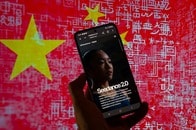 ディープフェイクを超えた「AI汚染」の脅威──中国発「スロパガンダ」の正体