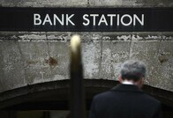 EU離脱を問う英国民投票、大手銀は選挙期間の意見表明手控えか