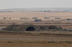 イスラエル、シリア北西部の空軍基地を空爆　米特使「不要な緊張激化」と非難