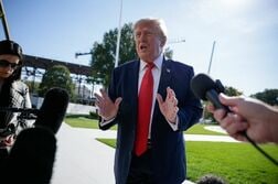 スターリンク利用に問題なら解決へ、トランプ氏が表明