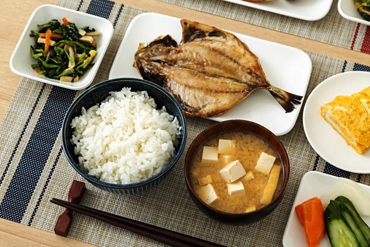 食事から健康を見直す