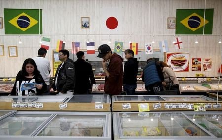 ７月２８日、富士重工業「スバル」快走の陰で外国人労働者が軽視されていることがわかった。写真は４月５日、群馬県太田市で撮影（２０１５年　ロイター/Yuya Shino）