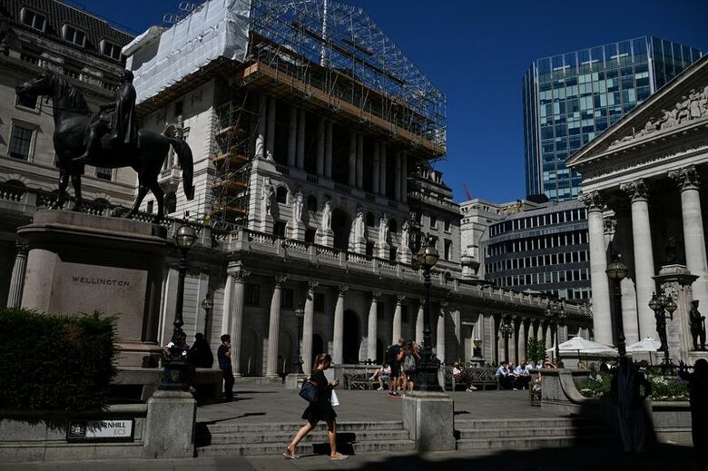 ロンドンのイングランド銀行、7月27日撮影 REUTERS/Chris J. Ratcliffe