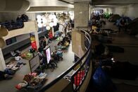キーウに大規模空爆、4人死亡・30人負傷　世界遺産の大修道院炎上