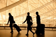 客室乗務員は乳がんや皮膚がんの罹患率が高い──研究結果