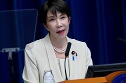 食品消費税「実質ゼロ」、自民総務会で了承　全会一致