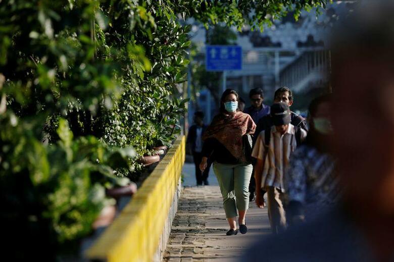 インドネシア保健当局によると、同国内で新型コロナウイルスの感染による初の死者を確認した。写真はジャカルタで２日撮影（２０２０年　ロイター／WILLY KURNIAWAN）