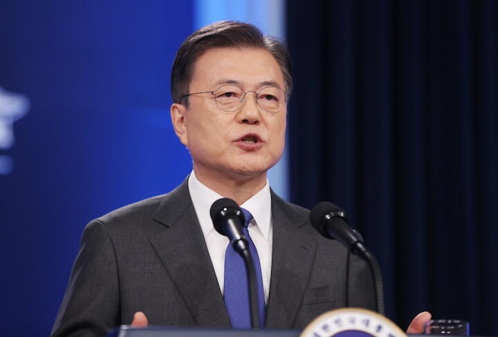 韓国自治体が日本の半導体材料メーカー誘致に舵を切っている　 Yonhap/REUTERS