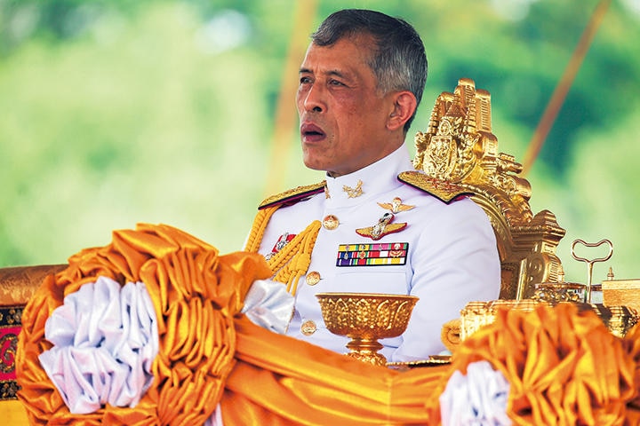 不敬罪の一時停止を政府に要請したことで国王の権力はむしろ強まる　ATHIT PERAWONGMETHA-REUTERS