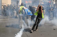 パリ｢黄色いベスト｣､ノートルダム寄付へ反発も　デモ隊と警察が衝突