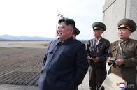 北朝鮮、近距離の新型戦術誘導兵器の実験実施　金正恩が立会い