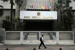 マレーシア中銀、予想通り金利据え置き　7会合連続