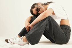 なぜ流行は繰り返すのか？ 「ファッショントレンドは20年周期」の科学的根拠