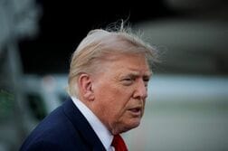 トランプ氏系ＰＡＣが4億ドル超調達、中間選挙にらむ