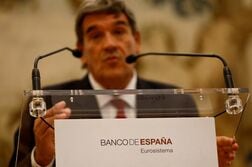 世界的な長期金利上昇とエネ価格高止まりに警戒＝スペイン中銀総裁