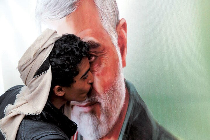 ソレイマニを英雄とたたえるのはイラン体制派だけ（レバノン）　MOHAMMED HAMOUDーANADOLU AGENCY／GETTY IMAGES