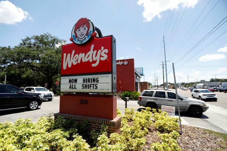 米フロリダ州タンパのウェンディーズ店舗。2021年6月撮影。REUTERS/Octavio Jones