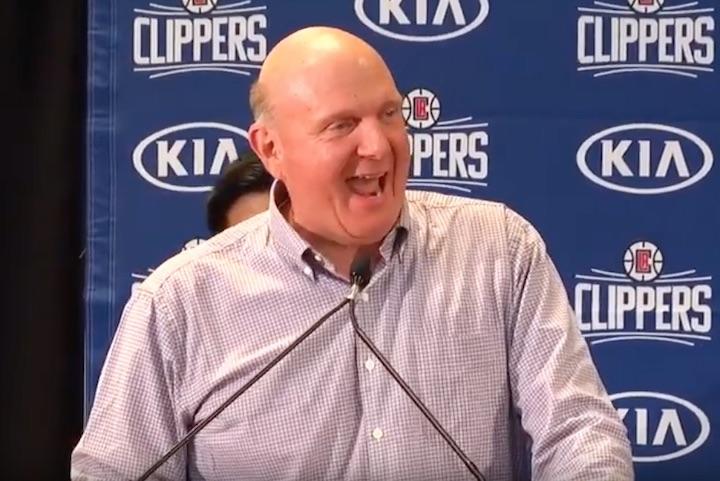 記者会見ではしゃぐバルマー　NBA on ESPN-YouTube