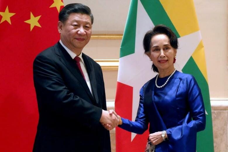 中国の習近平国家主席がミャンマーを訪問。アウンサンスーチー国家顧問と会談した。1月17日、ネピドーで撮影（2020年　ロイター/Ann Wang）
