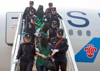 ケニアで拘束された台湾人、中国へ強制連行の恐怖