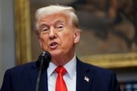 トランプ大統領、対ウクライナ軍事支援を「一時停止」＝報道