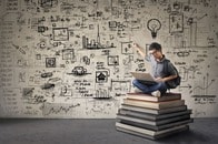 上半期に最も「要約」が読まれた本は？ 注目は「コミュニケーション」と「やる気」