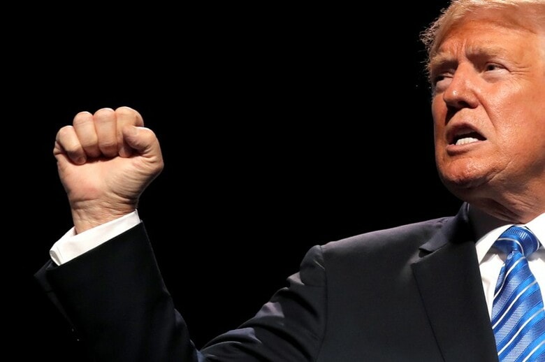 ８月１日、トランプ米政権は、２０００億ドル相当の中国製品に課す関税について、税率を当初発表の１０％から２５％に引き上げることを提案していると明らかにした。（２０１８年　ロイター/Carlos Barria）