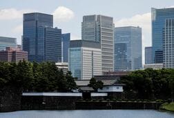 8月ロイター企業調査：国内投資、昨年度に比べ「増やす」が4割　成長戦略・海外情勢が判断に影響も