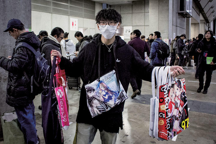 magSR200201comiket-3.jpg