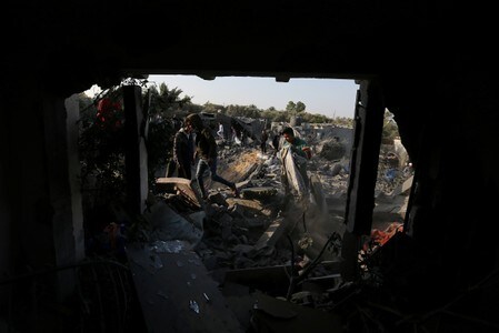 　１１月１４日、パレスチナ自治区ガザの過激派組織「イスラム聖戦」は、エジプトの仲介による停戦にイスラエルが合意したことを受け、ガザからの攻撃を停止していると発表した。写真はガザ地区で撮影（２０１９年　ロイター／IBRAHEEM ABU MUSTAFA）