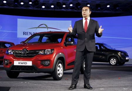 　５月２０日、仏自動車大手ルノーは高級小型車「Ｋｗｉｄ」をインドで公開した。写真はゴーンＣＥＯ（２０１５年　ロイター）