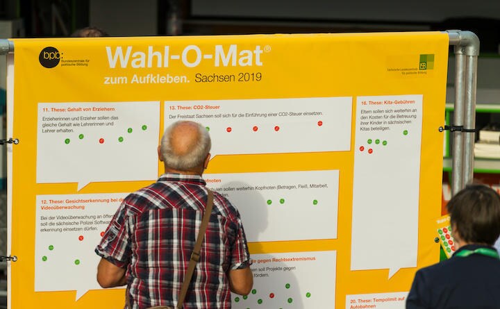 ドイツの選挙には不可欠な投票支援ツールがあった　REUTRES