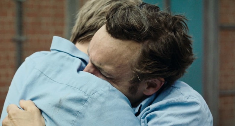 男性同性愛を禁じるドイツ刑法175条に翻弄されつづける同性愛者の姿が描かれる『大いなる自由』