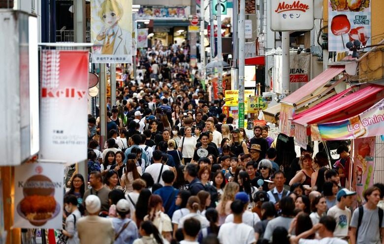 ２０２４年８月、都内の原宿竹下通りで撮影。REUTERS/Willy Kurniawan