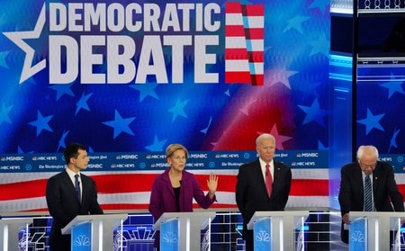 　１１月２１日、来年の米大統領選に向け指名を争う民主党の有力候補らは、有力候補の一人であるバイデン前副大統領の黒人層における圧倒的人気に追いつくため、黒人が人口の過半数を占める南部ジョージア州アトランタでそれぞれ遊説を展開し、支持を訴えた。写真はアトランタで開かれた民主党候補によるディベート。１１月２１日撮影（２０１９年　ロイター/Brendan McDermid）