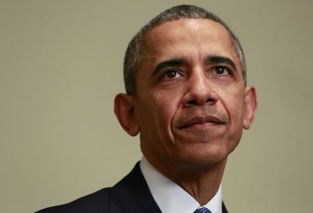 　１２月１７日、任期終了まで残り１年余りとなったオバマ米大統領は、「レームダック化」を避けるために、これまでに成し遂げた成果を固めるほか、主要な課題に取り組む考えだ。ワシントンで１２日撮影（２０１５年　ロイター/Yuri Gripas）