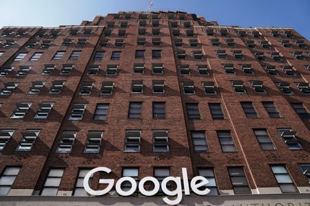 米アルファベット傘下グーグルと次世代原子力発電所「小型モジュール炉（ＳＭＲ）」の開発を手がける米カイロス・パワーは８月１８日、２０３０年から米南東部にあるグーグルのデータセンターに電力を供給する予定のＳＭＲの建設地としてテネシー州を選定したと発表した。２０２０年１０月、ニューヨークで撮影（２０２５年　ロイター/Carlo Allegri）