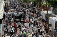 香港市民、国家安全法に60%が反対　施行後初の世論調査で