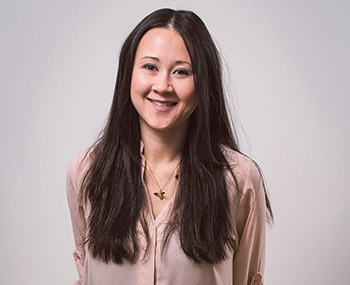 ぬり絵作家　バスフォードは最初、子供向けのぬり絵本を出さないかと提案された　COURTESY JOHANNA BASFORD/LAURENCE KING