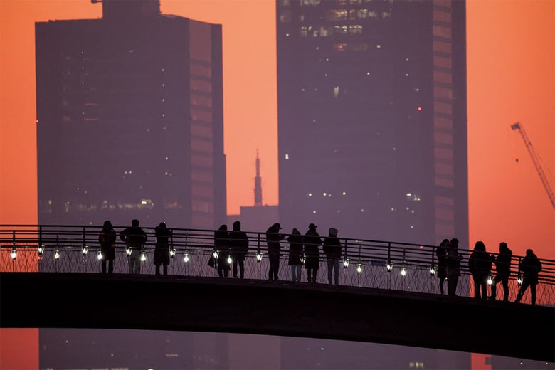 「若者は立ち直れる」と言われてきたが、その言説にも変化が（ソウル市内）　KIM HONG-JIｰREUTERS