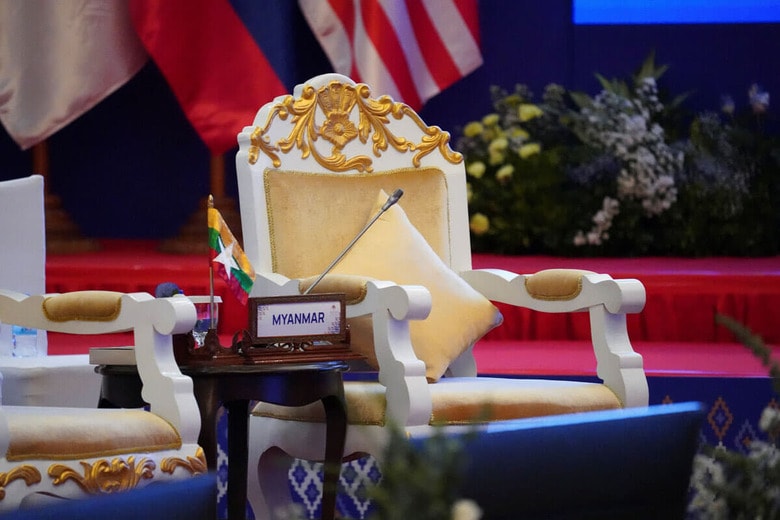 カンボジアで開催されたASEAN首脳会議でミャンマー代表の席は空席（11月10日）　Cindy Liu-REUTERS
