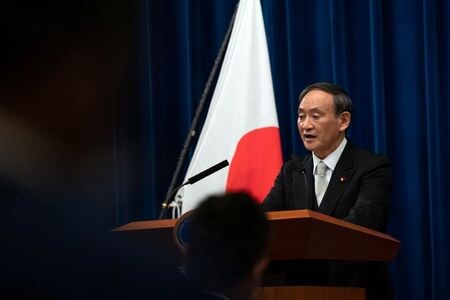 　９月１６日　菅義偉首相（写真）は就任後初の記者会見で、新型コロナウイルスの危機を乗り越え、国民が安心できる生活を取り戻すため、安倍政権の取り組みを継承して前に進めることが私の使命だと語った。９月１６日、東京で撮影（２０２０年　ロイター／代表撮影）