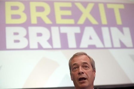 　７月４日、英独立党のファラージ党首（写真）は、英国の欧州連合（ＥＵ）離脱が決定したことを受けて、政治家としての目標を達成したと述べ、独立党の党首を辞任する考えを明らかにした。ロンドンで４日撮影（２０１６年　ロイター／Neil Hall）