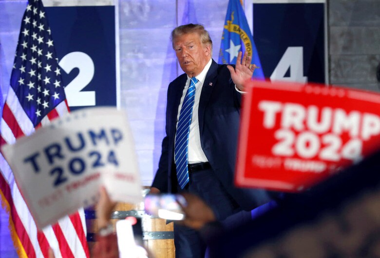 共和党候補のトップを独走するトランプ（10月28日、ラスベガスの選挙集会で）　REUTERS/Steve Marcus