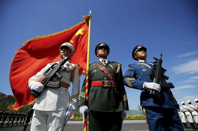 　２月２０日、中国のニュースサイト「新浪網」によると、同国海軍の艦隊が今月に東インド洋を航行したもようだ。写真は北京で２０１５年８月撮影（２０１８年　ロイター／Damir Sagolj）