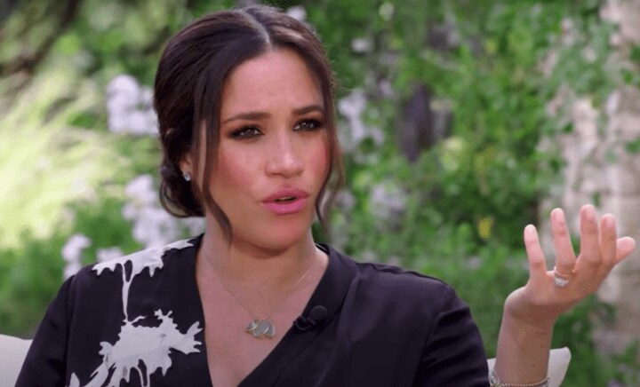 番組でオプラ・ウィンフリーの質問に答えるメーガン。王室離脱後初のロングインタビューに　CBS/YOUTUBE