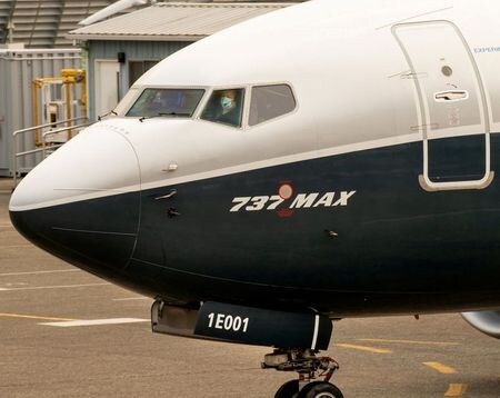 　１２月２２日　米航空機大手ボーイングの新型旅客機「７３７ＭＡＸ」墜落事故被害者の遺族は米連邦航空局（ＦＡＡ）と運輸省に対し、７３７ＭＡＸの運航再開許可を取り消すよう求めた。写真は９月３０日、ワシントン州シアトルで撮影（２０２０年　代表撮影）