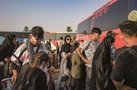 アフガン人は強制送還、もしくは⋯イランに逃れた難民を待つ「残酷すぎる二択」の運命とは